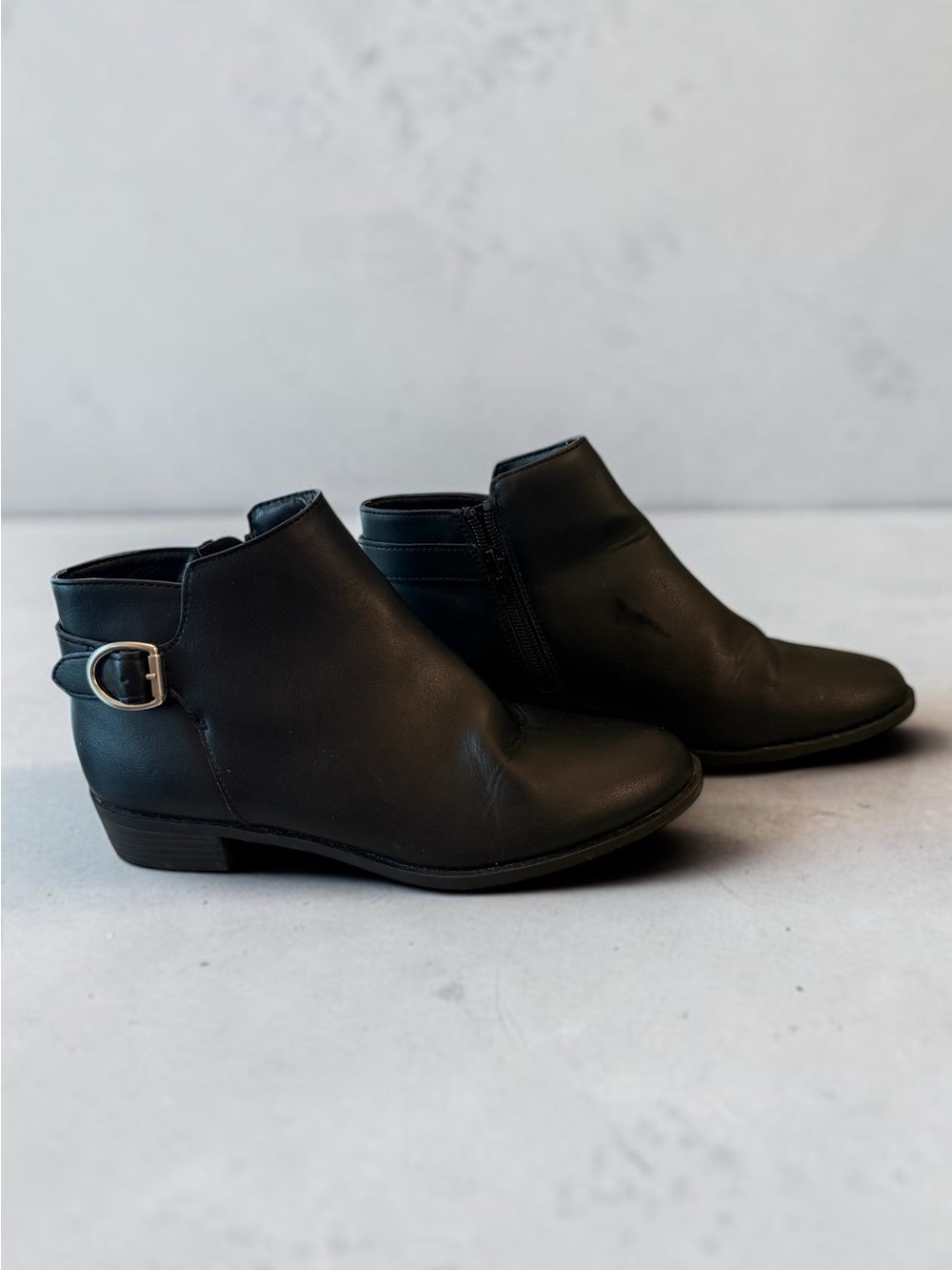 St. John's Bay Rayford Black Leather Ankle Booties with Buckle 7.5